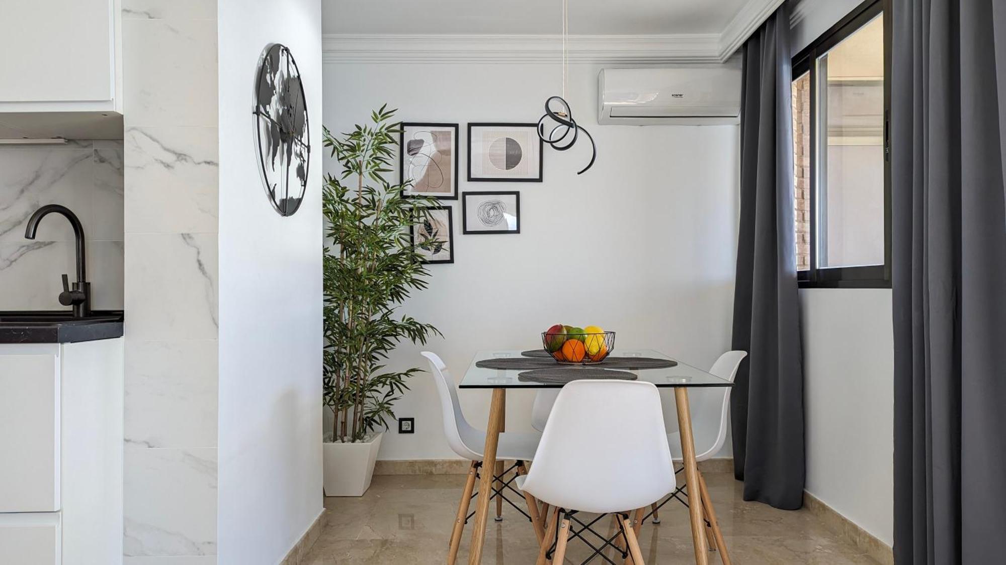 Las Arenas Sea Front Apartments Benidorm Luaran gambar