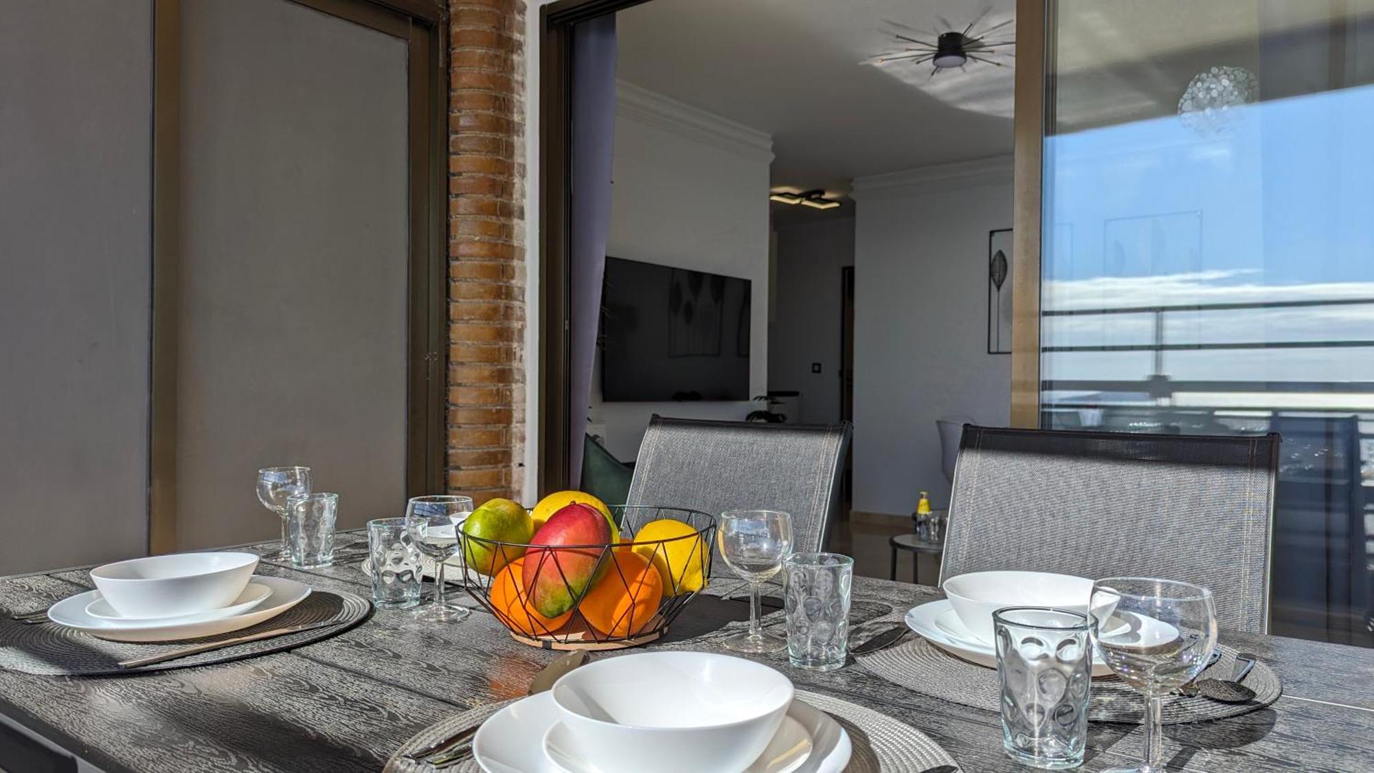 Las Arenas Sea Front Apartments Benidorm Luaran gambar