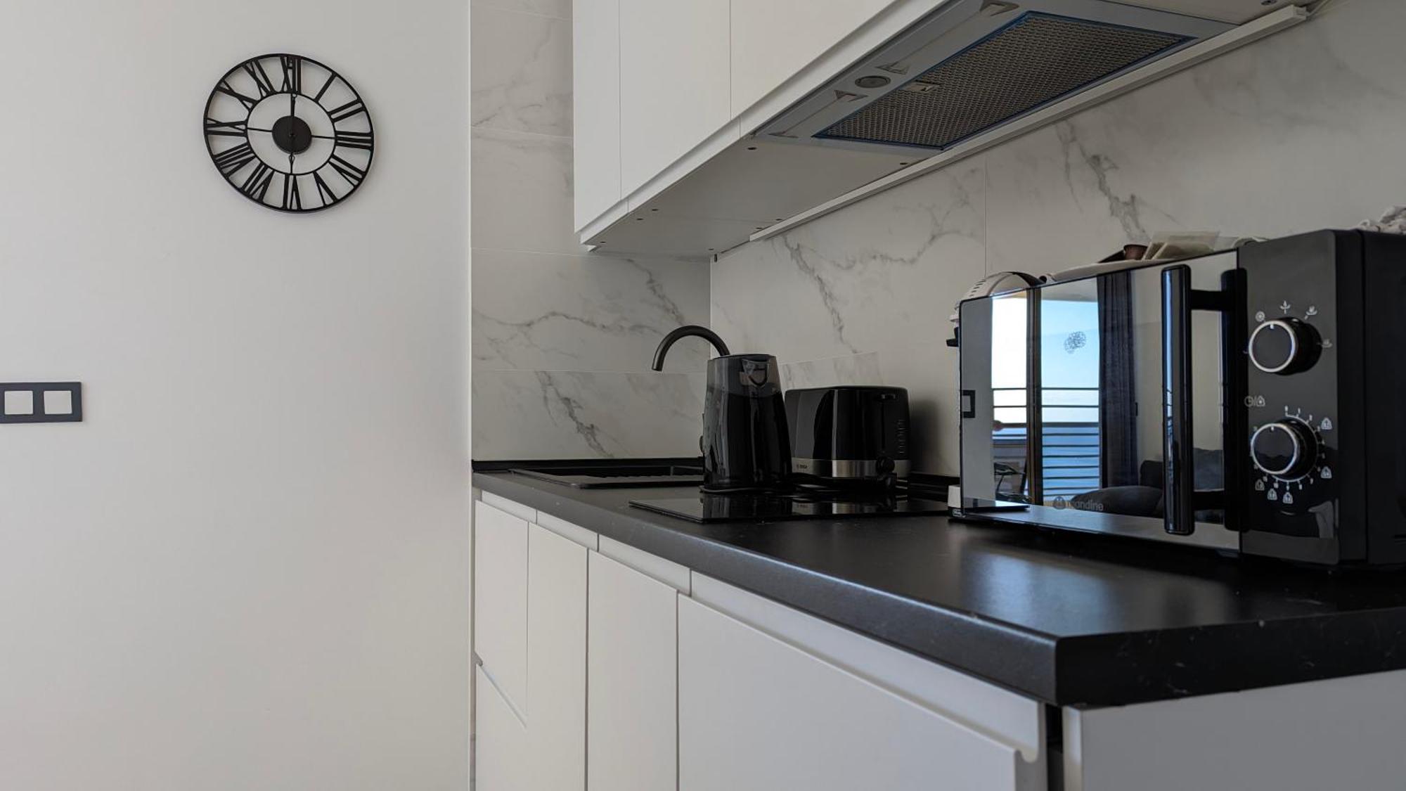 Las Arenas Sea Front Apartments Benidorm Luaran gambar