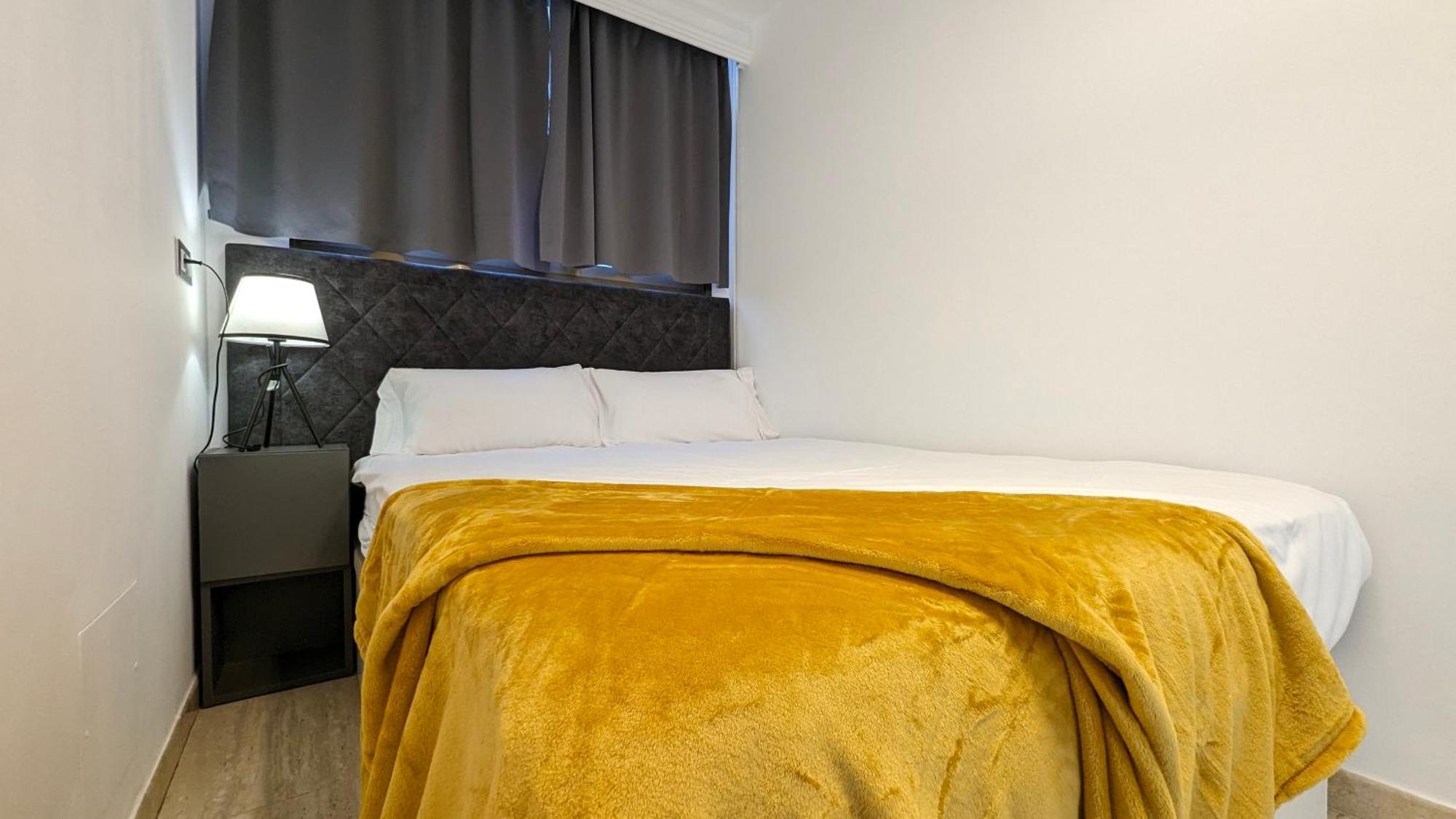 Las Arenas Sea Front Apartments Benidorm Luaran gambar