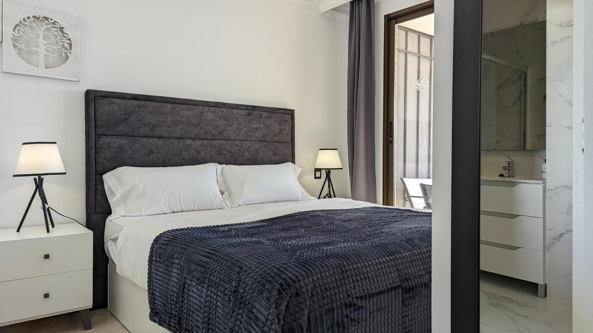 Las Arenas Sea Front Apartments Benidorm Luaran gambar