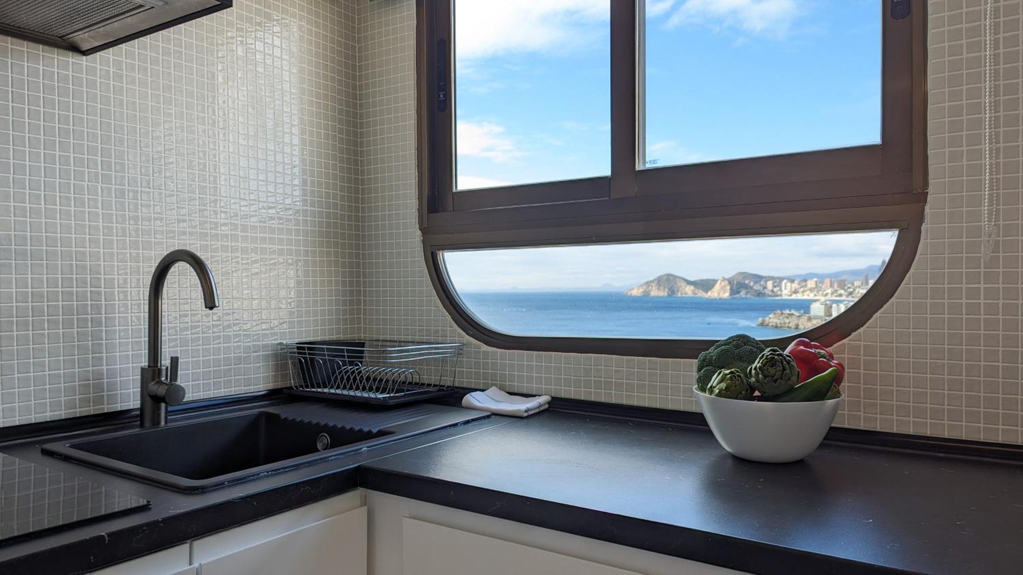 Las Arenas Sea Front Apartments Benidorm Luaran gambar